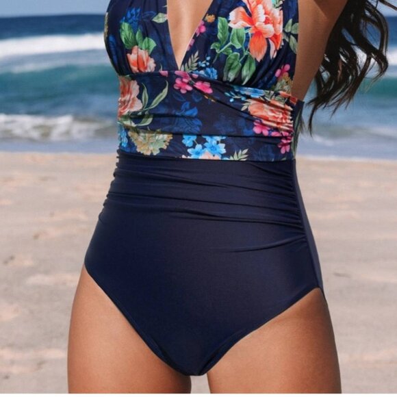 NWT Cupshe Boho Navy Blue Floral Halter Tummy Control‎ One-Piece Size Medium - Picture 8 of 9